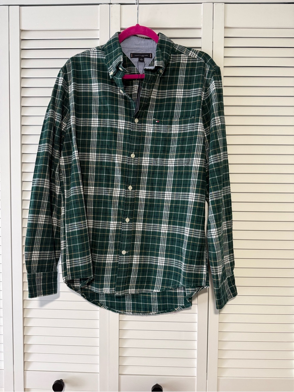 Tommy Hilfiger Men's Dark Green & White Plaid Button-Down Shirt